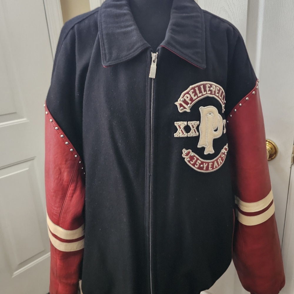 Heavy Weight Coat - Picture 2 of 7